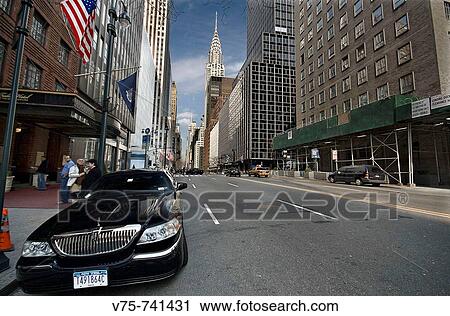 Limousine parked at East 42nd Street, Manhattan, NYC, USA View Large Photo Image Stock Image - Limousine parked at East 42nd Street, Manhattan, NYC, USA. Fotosearch