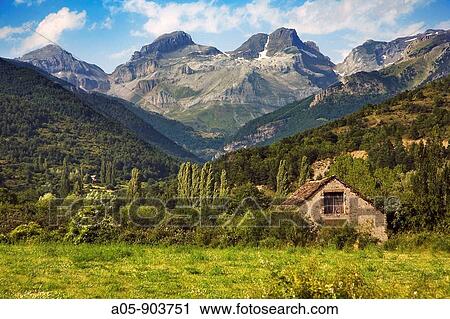 Llena del Bozo, Llena de la Garganta, Pico de Aspe and Cima del Sombrero peaks from left to righ, Aisa valley. Jacetania, Huesca province, Aragon, Spain View Large Photo Image Stock Image - Llena del Bozo, Llena de la Garganta, Pico de Aspe and Cima del Sombrero peaks from left to righ, Aisa valley. Jacetania, Huesca province, Aragon, Spain. Fotosearch