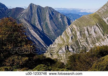 Los Beyos narrow mountain pass, in Cornion massif, in the Picos de Europa National Park, Sajambre Valley, Leon, Castilla y Leon Spain View Large Photo Image Stock Photograph - Los Beyos narrow mountain pass, in Cornion massif, in the Picos de Europa National Park, Sajambre Valley, Leon, Castilla y Leon Spain. Fotosearch