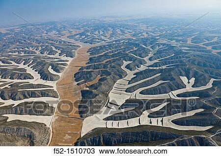 Los Mos comarca Agricultural designs Zaragoza Province, Aragon, Spain, Europe. View Large Photo Image Stock Image - Los Mos comarca Agricultural designs Zaragoza Province, Aragon, Spain, Europe.. Fotosearch