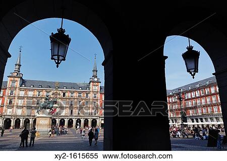 Madrid, Spain Plaza Mayor Equestrian statue of King Felipe III View Large Photo Image Stock Photography - Madrid, Spain Plaza Mayor Equestrian statue of King Felipe III. Fotosearch