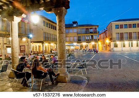 Main Square, night view. Tordesillas, Valladolid province, Castilla Le? n, Spain. View Large Photo Image Stock Photograph - Main Square, night view. Tordesillas, Valladolid province, Castilla Le? n, Spain.. Fotosearch