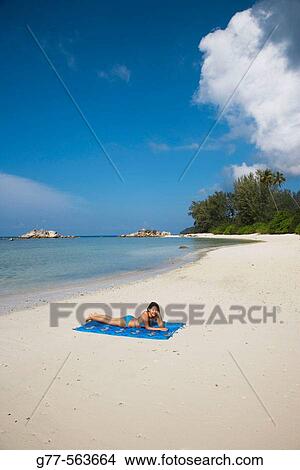 Malaysia. Pulau Perenthian. View Large Photo Image Picture - Malaysia. Pulau Perenthian.. Fotosearch