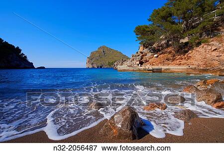 Stock Photo - Mallorca, Sa Calobra, Escorca, La Calobra Cala, Torrent de Pareis, Serra de Tramuntana, UNESCO World Heritage Site, Mallorca Island, Majorca, Balearic Islands, Spain, Europe.. Fotosearch