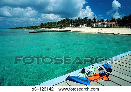 Maria La Gorda Hotel Guanahacabibes Peninsula Pinar del Rio View Large Photo Image Stock Image - Maria La Gorda Hotel Guanahacabibes Peninsula Pinar del Rio. Fotosearch