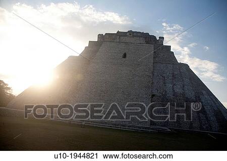 Mayan arqueological site Uxmal, Peninsula Yucatan, Mexico. View Large Photo Image Stock Image - Mayan arqueological site Uxmal, Peninsula Yucatan, Mexico.. Fotosearch
