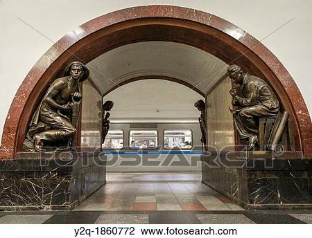 Metro Ploschad Revolyutsii Moscow Russia View Large Photo Image Stock Image - Metro Ploschad Revolyutsii Moscow Russia. Fotosearch