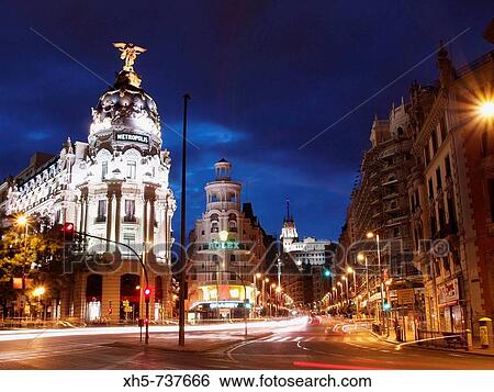 Stock Photograph - Metropolis building and Gran Via, Madrid, Spain. Fotosearch