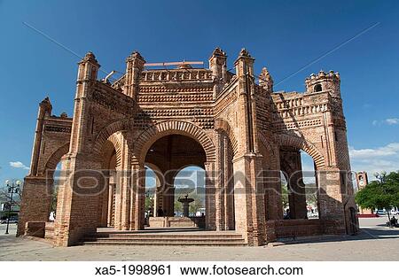 Mexico, Chiapas, Chiapa de Corzo, La Pila (the fountain), built in 1562. View Large Photo Image Stock Image - Mexico, Chiapas, Chiapa de Corzo, La Pila (the fountain), built in 1562.. Fotosearch