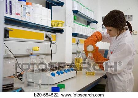 Stock Image - Microbiology laboratory. AZTI-Tecnalia. Technological Centre specialised in Marine and Food Research. Sukarrieta, Bizkaia, Euskadi. Spain.. Fotosearch