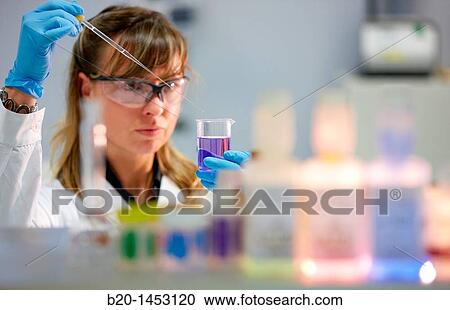 Stock Image - Microencapsulation and chemical preparation laboratory, Technology Research Center, Tecnalia Construction, CIDEMCO-Tecnalia Research & Innovation, development of new products and innovative solutions through research and innovation. Fotosearch