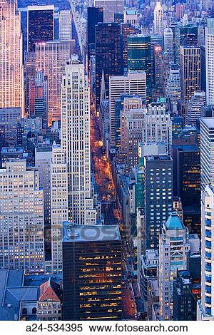 Stock Photography - Midtown Manhattan. 5th. Avenue. New York City. March 2006. USA.. Fotosearch
