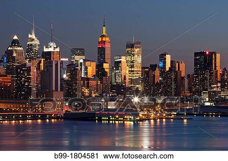 MIDTOWN SKYLINE HUDSON RIVER MANHATTAN NEW YORK CITY USA View Large Photo Image Stock Image - MIDTOWN SKYLINE HUDSON RIVER MANHATTAN NEW YORK CITY USA. Fotosearch