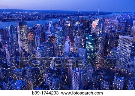 MIDTOWN SKYLINE MANHATTAN NEW YORK CITY USA View Large Photo Image Stock Image - MIDTOWN SKYLINE MANHATTAN NEW YORK CITY USA. Fotosearch