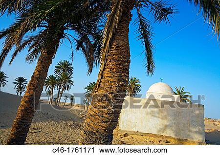 Mosque, El Faouar, South Tunisia, Tunisia. View Large Photo Image Stock Image - Mosque, El Faouar, South Tunisia, Tunisia.. Fotosearch