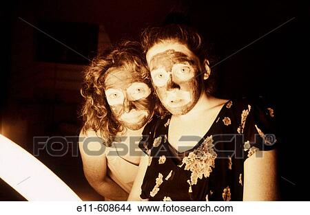 Picture - Mother and daughter. Fotosearch