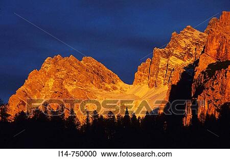 Mount Pelmo (3168 m), Forcella Staulanza (1773 m), Dolomites, Italy View Large Photo Image Stock Image - Mount Pelmo (3168 m), Forcella Staulanza (1773 m), Dolomites, Italy. Fotosearch