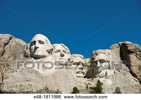 Stock Photograph - MOUNT RUSHMORE NATIONAL MONUMENT BLACK HILLS SOUTH DAKOTA USA. Fotosearch