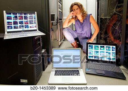 Stock Photo - Multimedia Asset Management, Content-based search for MultiMedia Archives, software to search pictures on the internet, data process center, multimedia services, Vicomtech-IK4 Visual Interaction and Communication Technologies Centre. Fotosearch