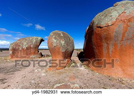 Stock Image - Murphys Haystacks are inselberg rock formations located between Streaky Bay and Port Kenny on the Eyre Peninsula in South Australia.. Fotosearch