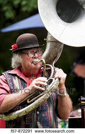 Stock Image - Musicians, Arrowtown, South Island, New Zealand. Fotosearch