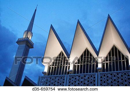 National Mosque (Masjid Negara), Pasar Seni, Bangsar, Kuala Lumpur, Selangor, Malaysia, Asia. View Large Photo Image Picture - National Mosque (Masjid Negara), Pasar Seni, Bangsar, Kuala Lumpur, Selangor, Malaysia, Asia.. Fotosearch