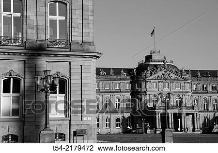Stock Image - New Castle behind fountains, seat of the Treasury, Palace on Schlossplatz, Stuttgart, capital of Baden-W? rttemberg, Germany. Fotosearch