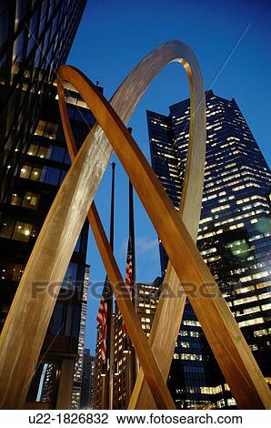 New York City, modern sculpture along Park Avenue, Midtown Manhattan View Large Photo Image Stock Image - New York City, modern sculpture along Park Avenue, Midtown Manhattan. Fotosearch