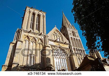 Picture - Notre Dame de l? Epinay Church, Saint Pierre Sur Dives, Normandy, France. Fotosearch