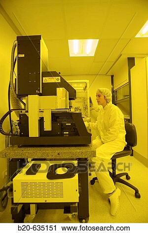Novoimprint, Integrated circuits manufacture. Photolithography room. Clean room. Technology and Research Centre. Inasmet-Tecnalia Foundation, San Sebastian, Gipuzkoa, Euskadi. Spain. View Large Photo Image Stock Image - Novoimprint, Integrated circuits manufacture. Photolithography room. Clean room. Technology and Research Centre. Inasmet-Tecnalia Foundation, San Sebastian, Gipuzkoa, Euskadi. Spain.. Fotosearch