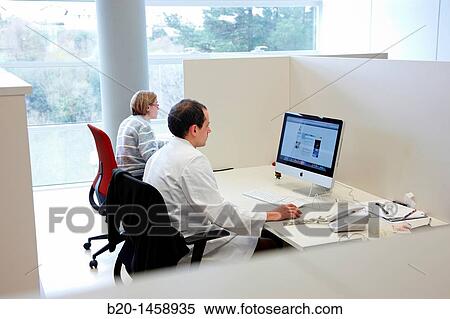 Stock Photography - Office, IkerChem research lab, design and synthesis of new chemical entities with therapeutic applications in oncology, discovery and development of novel drugs for the treatment of cancer. Fotosearch