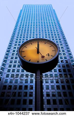One Canada Square building in the Canary Wharf complex View Large Photo Image Stock Photo - One Canada Square building in the Canary Wharf complex. Fotosearch