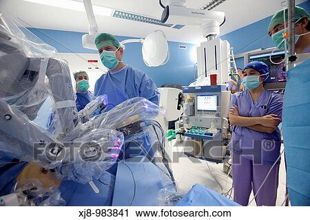 Stock Image - Operating room, prostate cancer robotic surgery, Da Vinci surgical robot, urology. Hospital Policlinica Gipuzkoa, San Sebastian, Donostia, Euskadi, Spain. Fotosearch