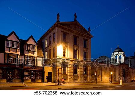 Oxford, Queen's College, Oxfordshire, the Midlands, UK View Large Photo Image Stock Photo - Oxford, Queen's College, Oxfordshire, the Midlands, UK. Fotosearch