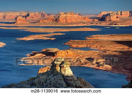 Stock Photograph - Padre Bay and Lake Powell from Alstrom Point, Glen Canyon National Recreation Area Utah. Fotosearch