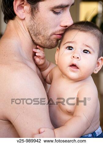 Stock Image - Padre e hija. Fotosearch
