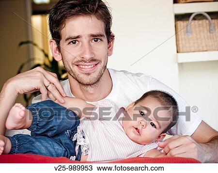 Padre e hija View Large Photo Image Stock Image - Padre e hija. Fotosearch