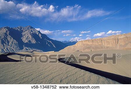Pakistan, Baltistan, Skardu region, Sand dunes View Large Photo Image Stock Image - Pakistan, Baltistan, Skardu region, Sand dunes. Fotosearch