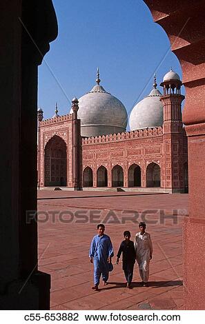 Pakistan, Punjab Region, Lahore, Badshahi Mosque View Large Photo Image Stock Image - Pakistan, Punjab Region, Lahore, Badshahi Mosque. Fotosearch
