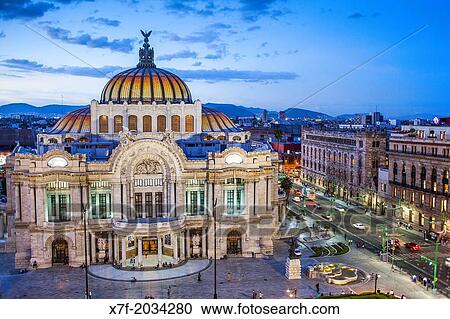Stock Image - Palacio de Bellas Artes, Mexico City, Mexico.. Fotosearch