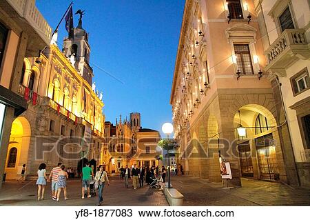 Palazzo del Bo and town hall at night, Padova, Veneto, Italy View Large Photo Image Stock Image - Palazzo del Bo and town hall at night, Padova, Veneto, Italy. Fotosearch