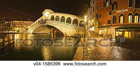 Panoramic view of the Rialto Bridge, Venice, Italy, Europe View Large Photo Image Stock Photograph - Panoramic view of the Rialto Bridge, Venice, Italy, Europe. Fotosearch