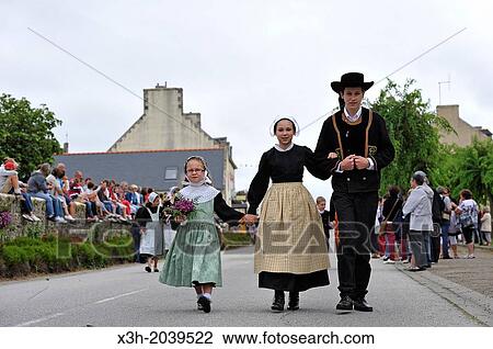 parade of the Heather Festival at Beuzec-Cap-Sizun, Finistere department, Brittany region, west of France, western Europe. View Large Photo Image Stock Image - parade of the Heather Festival at Beuzec-Cap-Sizun, Finistere department, Brittany region, west of France, western Europe.. Fotosearch