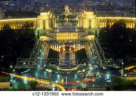 Paris, Palais de Chaillot View Large Photo Image Stock Photography - Paris, Palais de Chaillot. Fotosearch