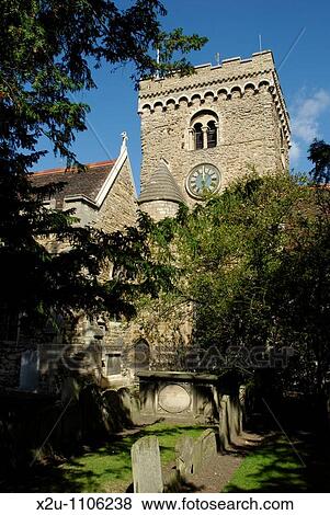 Stock Photo - Parish Church of St Peter de Merton with St Cuthbert, Bedford, England. Fotosearch