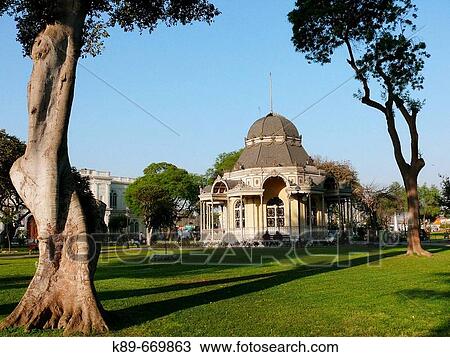 Stock Image - Parque de la Exposici? n, Lima. Per. Fotosearch