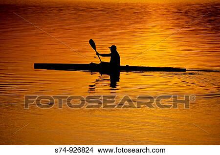 Paseo en Canoa por la Albufera de Valencia, Comunidad Valenciana, Espaa. View Large Photo Image Picture - Paseo en Canoa por la Albufera de Valencia, Comunidad Valenciana, Espaa.. Fotosearch