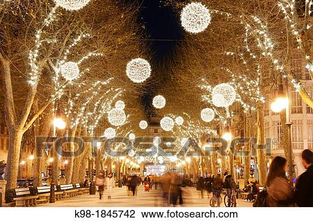 Passeig des Born, Downtown District, Palma de Mallorca, Balearic Islands, Spain View Large Photo Image Stock Image - Passeig des Born, Downtown District, Palma de Mallorca, Balearic Islands, Spain. Fotosearch