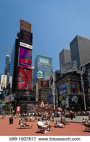 PEDESTRIAN PLAZA TIMES SQUARE MIDTOWN MANHATTAN NEW YORK CITY USA View Large Photo Image Stock Photo - PEDESTRIAN PLAZA TIMES SQUARE MIDTOWN MANHATTAN NEW YORK CITY USA. Fotosearch