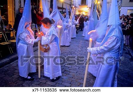 Penitents Resurrection Sunday In calle Marques de Gerona Brotherhood of `Resucitado de Regina? Granada Andalusia, Spain View Large Photo Image Stock Photography - Penitents Resurrection Sunday In calle Marques de Gerona Brotherhood of `Resucitado de Regina? Granada Andalusia, Spain. Fotosearch